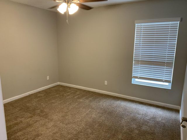 872 SE Chaloupe Avenue, Port St. Lucie, Port St Lucie, FL 34983