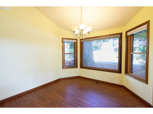 3606 Ne 105TH St, Vancouver, WA 98686