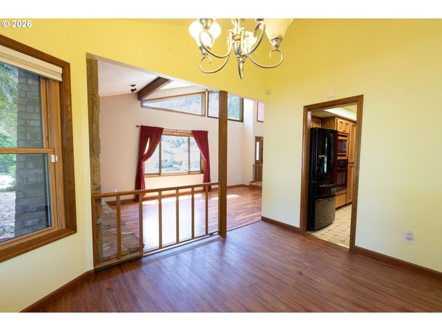 3606 Ne 105TH St, Vancouver, WA 98686