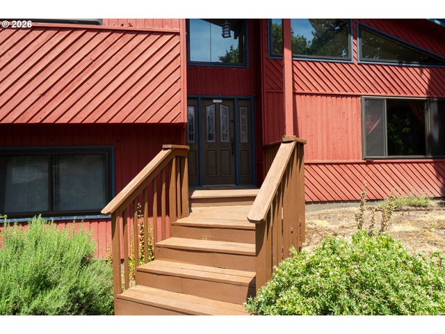 3606 Ne 105TH St, Vancouver, WA 98686