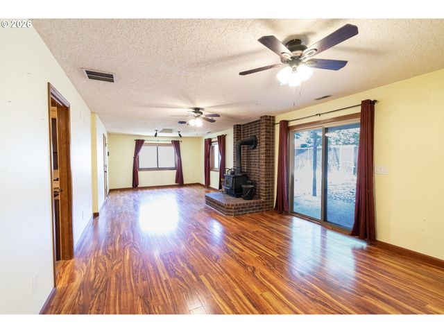 3606 Ne 105TH St, Vancouver, WA 98686