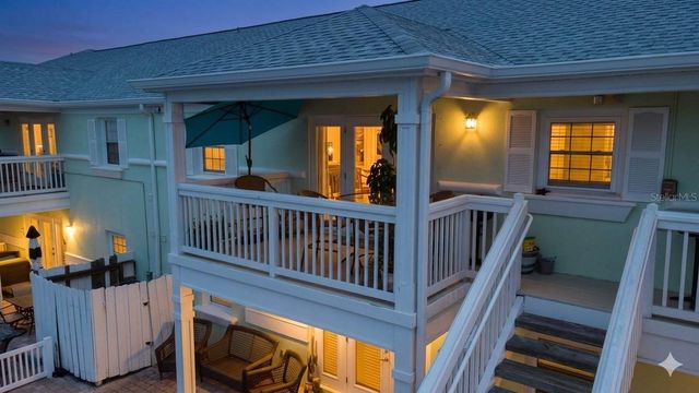 5282 BEACH DRIVE SE APT D, St Petersburg, FL 33705