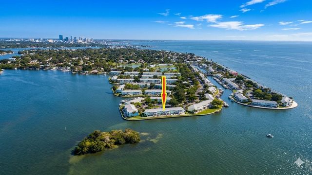 5282 BEACH DRIVE SE APT D, St Petersburg, FL 33705