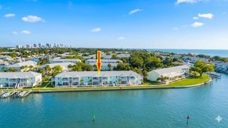 5282 BEACH DRIVE SE APT D, St Petersburg, FL 33705