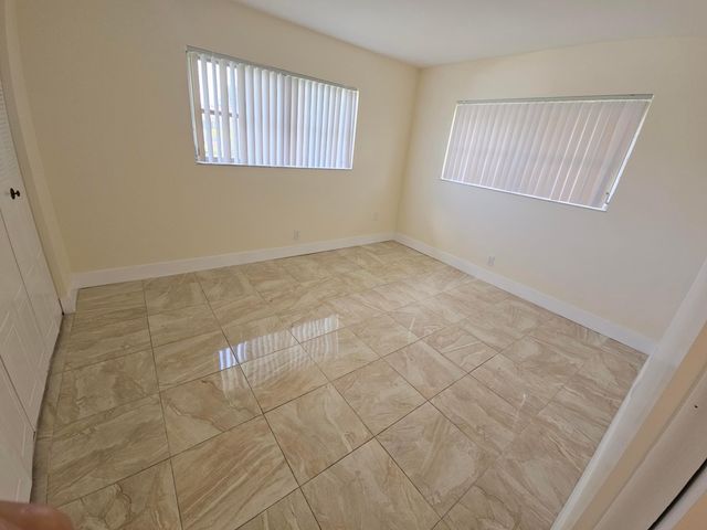 5780 Fernley Drive W 89, West Palm Beach, FL 33415