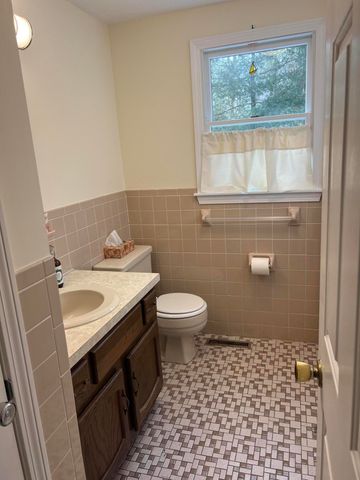 19 Marrick Court, Centerville, MA 02632