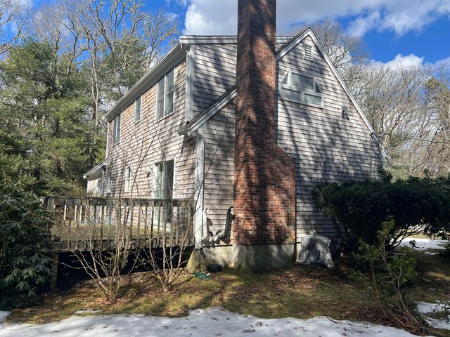 19 Marrick Court, Centerville, MA 02632