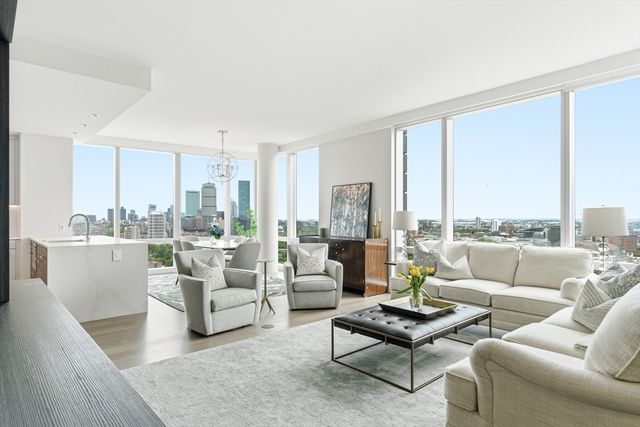 188 Brookline 26J, Boston, MA 02115