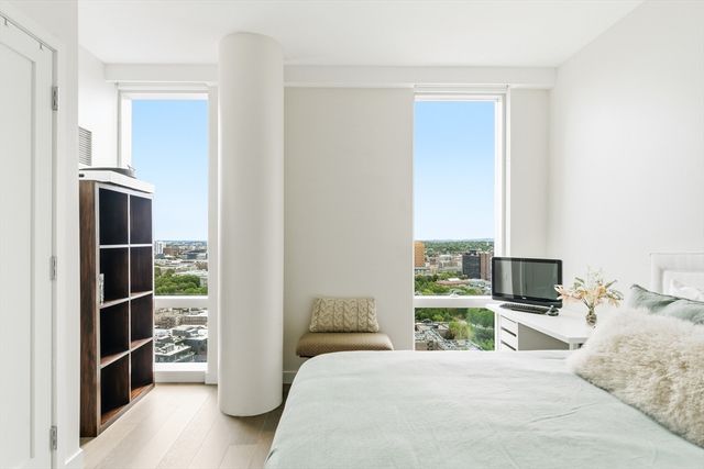 188 Brookline 26J, Boston, MA 02115