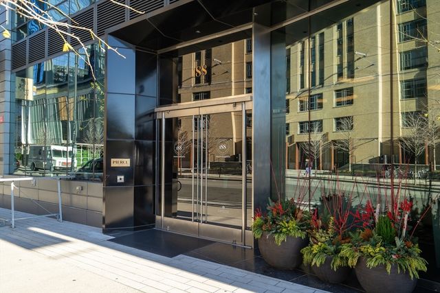 188 Brookline 26J, Boston, MA 02115