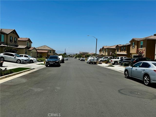 30351 The Vintage Dr, Homeland, CA 92548