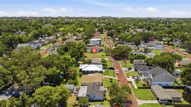 904 W FRIBLEY STREET, Tampa, FL 33603