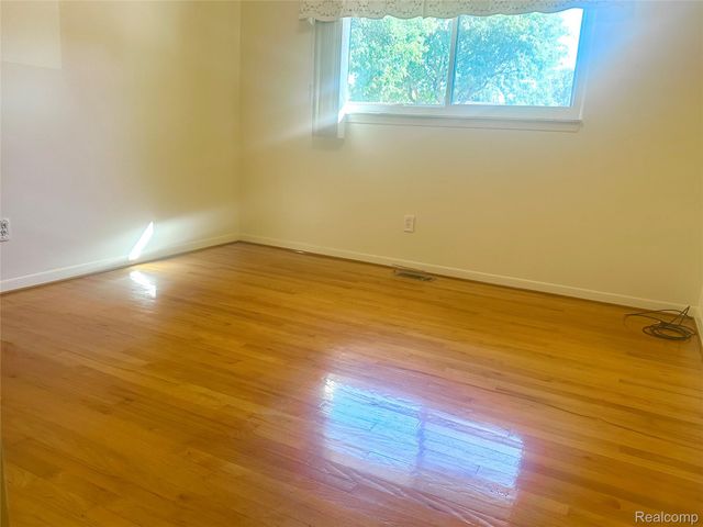 13605 Ascot Drive, Sterling Heights, MI 48312
