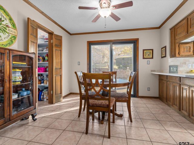 323 Hideaway Lane East, Hideaway, TX 75771