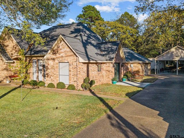 323 Hideaway Lane East, Hideaway, TX 75771