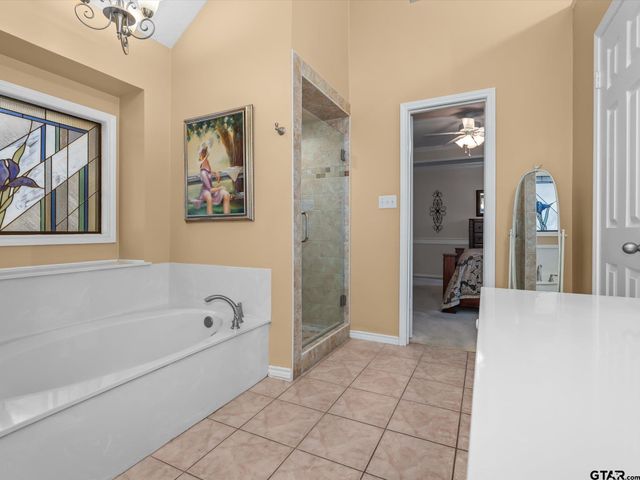 323 Hideaway Lane East, Hideaway, TX 75771