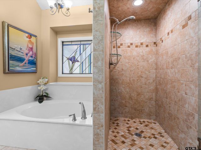 323 Hideaway Lane East, Hideaway, TX 75771