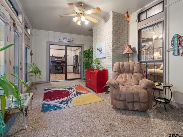 323 Hideaway Lane East, Hideaway, TX 75771