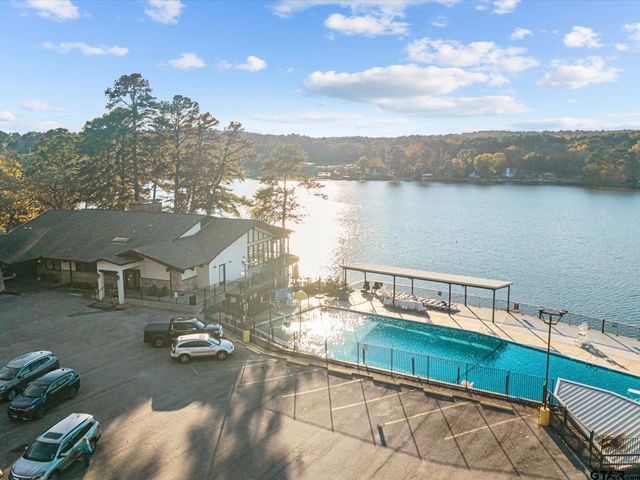 323 Hideaway Lane East, Hideaway, TX 75771