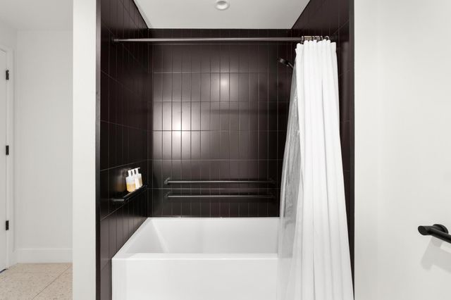 48 East Ave 1310, Austin, TX 78701