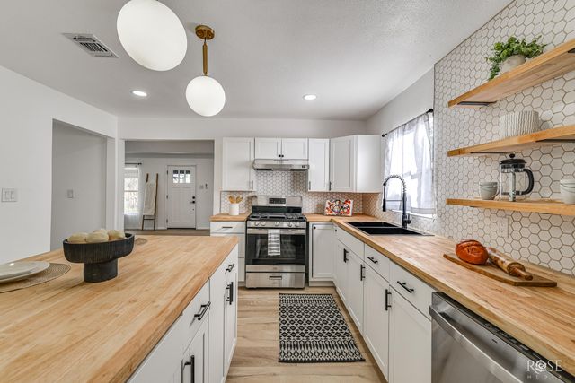 309 E Highland Boulevard, San Angelo, TX 76903