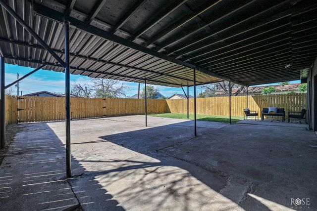 309 E Highland Boulevard, San Angelo, TX 76903