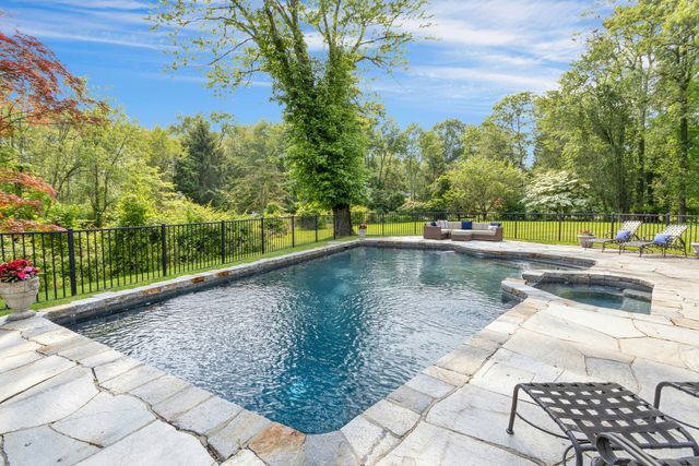 4 The Fenway, Westport, CT 06880