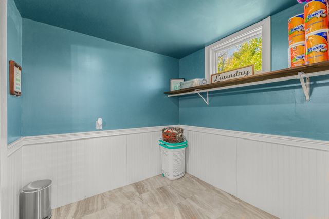 303 Moss Dr, Mcminnville, TN 37110