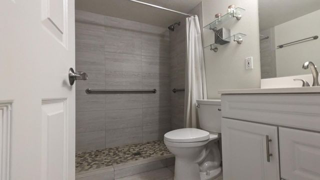 5124 N 31st Place Unit 517, Phoenix, AZ 85016