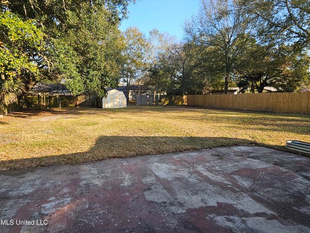3710 Lincolnshire Street, Pascagoula, MS 39581