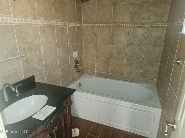 3710 Lincolnshire Street, Pascagoula, MS 39581