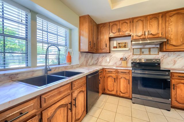 5433 Deep Canyon Drive, Garland, TX 75043