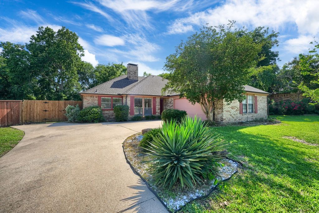 5433 Deep Canyon Drive, Garland, TX 75043
