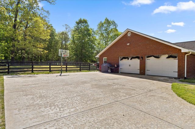 19 Dimple Lane, Ringgold, GA 30736