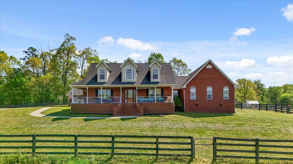 19 Dimple Lane, Ringgold, GA 30736