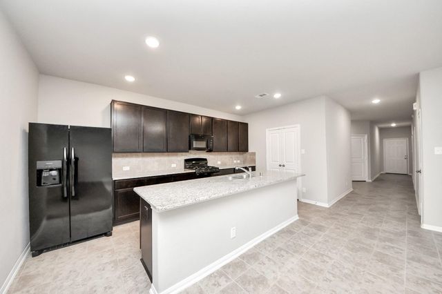 11009 Cathedral Peak Drive, Rosharon, TX 77583