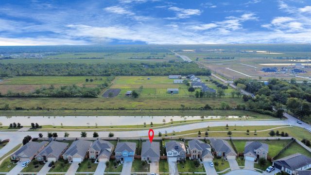 11009 Cathedral Peak Drive, Rosharon, TX 77583