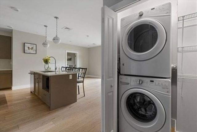 1650 Commonweath Ave 505, Boston, MA 02135