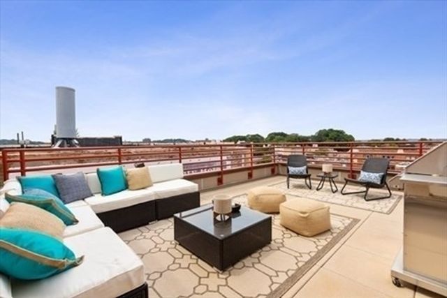 1650 Commonweath Ave 505, Boston, MA 02135