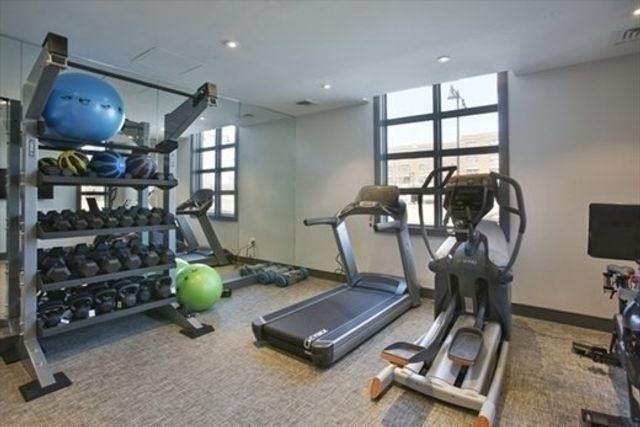 1650 Commonweath Ave 505, Boston, MA 02135