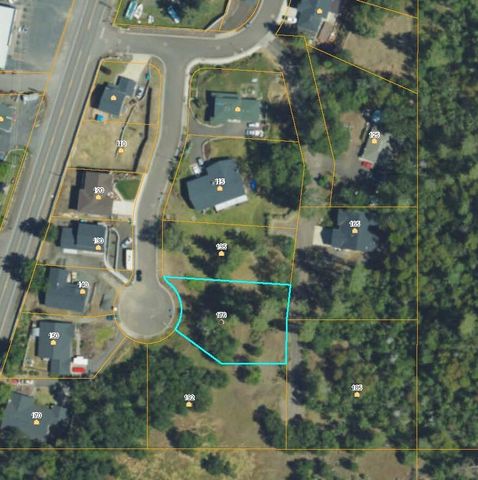 176 Cindy Way, Shady Cove, OR 97539