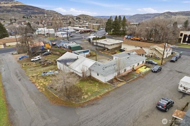 310 Center Street, Grand Coulee, WA 99133