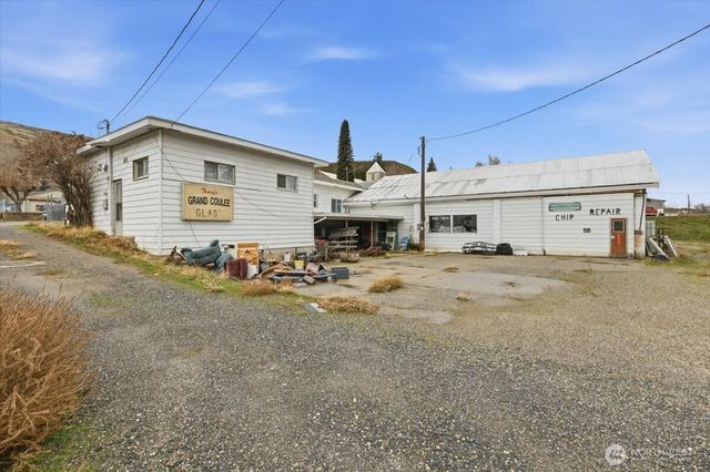 310 Center Street, Grand Coulee, WA 99133