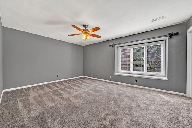 3445 Londonderry CT, Roanoke, VA 24018
