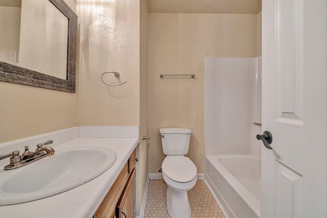 3445 Londonderry CT, Roanoke, VA 24018