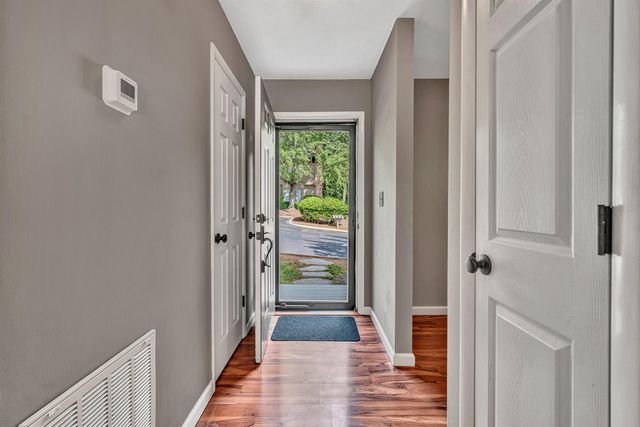 3445 Londonderry CT, Roanoke, VA 24018