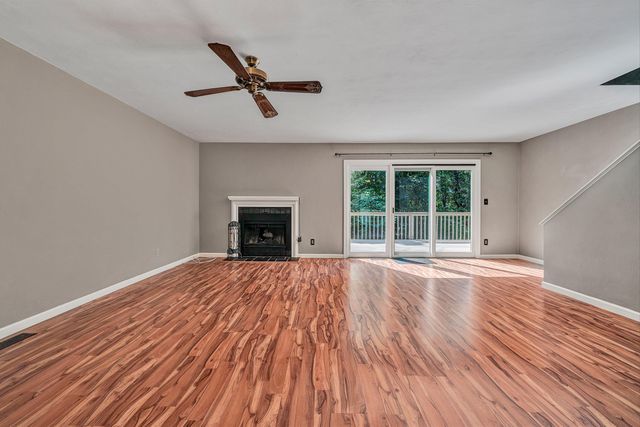 3445 Londonderry CT, Roanoke, VA 24018