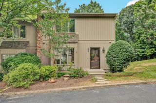 3445 Londonderry CT, Roanoke, VA 24018