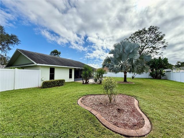 4719 Calatrava Avenue, Sebring, FL 33872