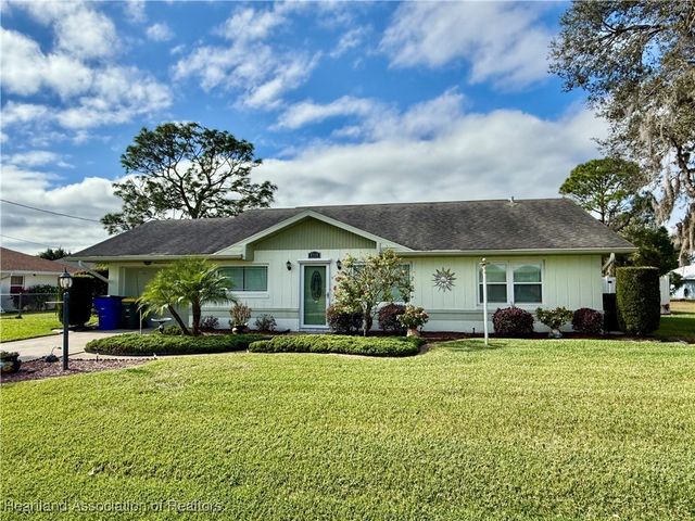 4719 Calatrava Avenue, Sebring, FL 33872